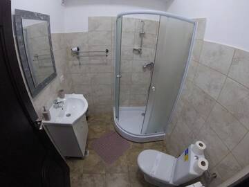 Фотографии Проживание в семье Cochet Accommodation г. Пьятра-Нямц (Румыния) №3 Фото Проживание в семье Cochet Accommodation г. Пьятра-Нямц 3