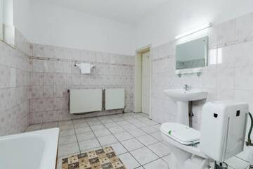 Фото номера Двухместный номер с 1 кроватью или 2 отдельными кроватями Отель Hotel Belvedere г. Пьятра-Нямц 52