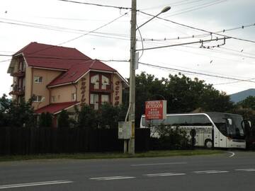 Фото номера Вилла Гостевой дом Pensiunea Octogon г. Пьятра-Нямц 6