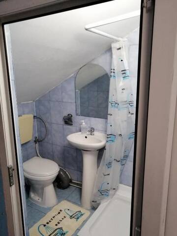 Фото номера Небольшой двухместный номер с 1 кроватью Гостевой дом vila elly г. Пьятра-Нямц 10