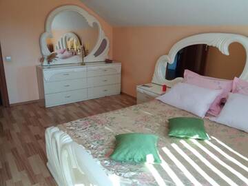 Фото номера Вилла с 3 спальнями Виллы Casa Irina г. Пьятра-Нямц 128