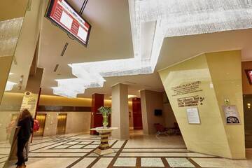 Фото Отель Central Plaza Hotel г. Пьятра-Нямц 5