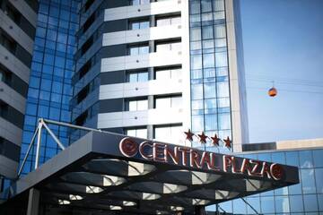 Фото Отель Central Plaza Hotel г. Пьятра-Нямц 3