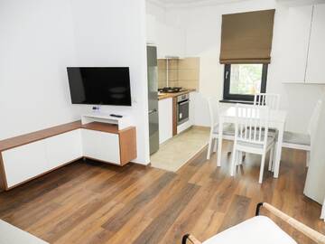 Фото номера Апартаменты с 1 спальней Апарт-отели CLEMENT APARTMENTS г. Пьятра-Нямц 7