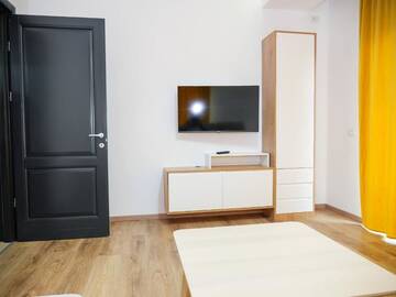 Фото номера Номер-студио Апарт-отели CLEMENT APARTMENTS г. Пьятра-Нямц 4
