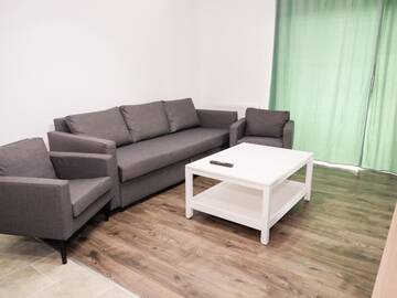 Фото номера Апартаменты Апарт-отели CLEMENT APARTMENTS г. Пьятра-Нямц 4