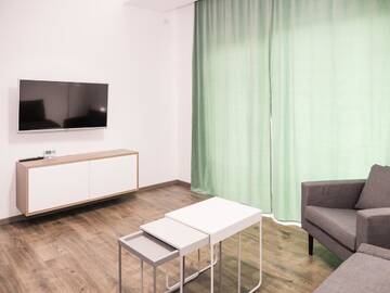 Фото номера Апартаменты Апарт-отели CLEMENT APARTMENTS г. Пьятра-Нямц 11