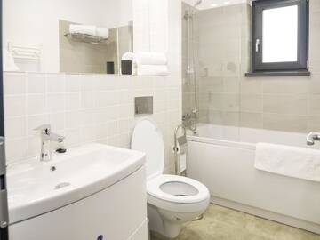 Фото номера Апартаменты Апарт-отели CLEMENT APARTMENTS г. Пьятра-Нямц 9