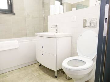 Фото номера Апартаменты Апарт-отели CLEMENT APARTMENTS г. Пьятра-Нямц 17